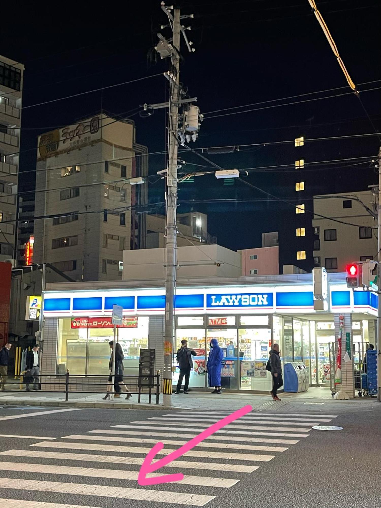 難波心斎橋10Minutes民宿2号室 โอซาก้า ภายนอก รูปภาพ